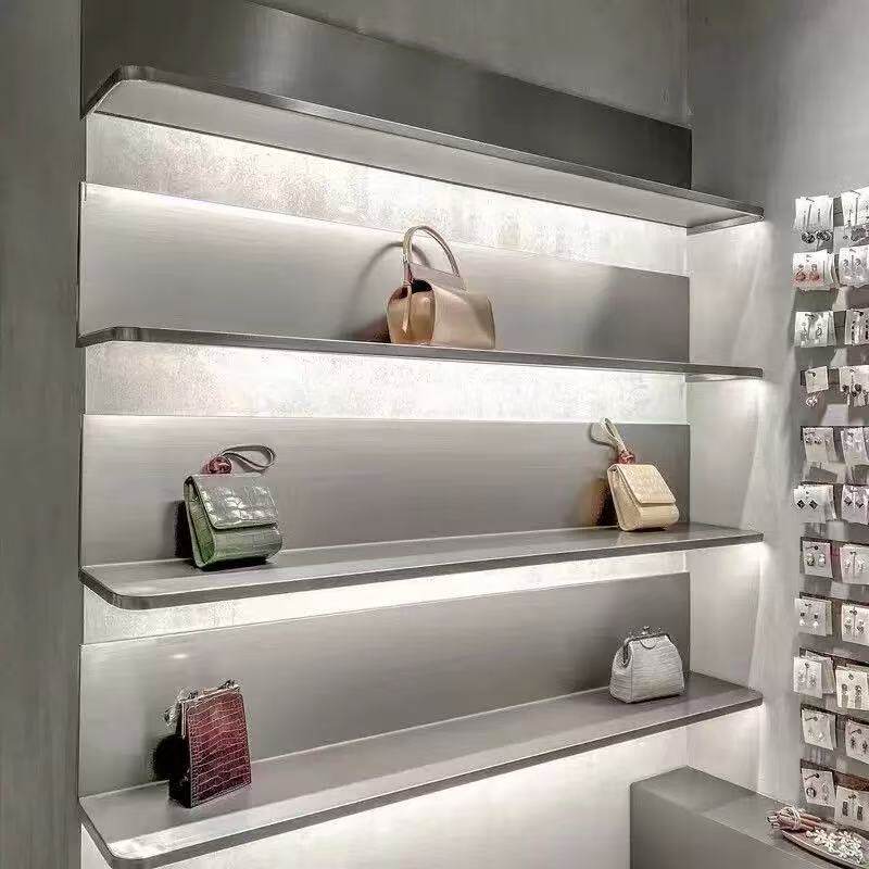 服装店墙上置物架不锈钢发光一字板壁挂化妆品展示架陈列架展示架