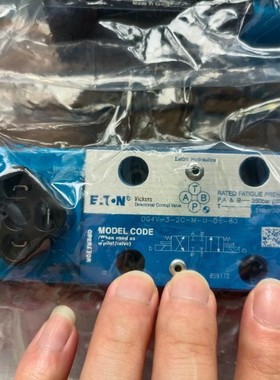 PVH074R01AB10A250000002001AE010A液压柱塞泵PVH057R01AA10B油泵