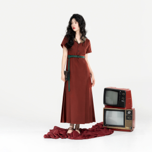 织造司[朱棠]新中式国风v领唐团花红色改良马面连衣裙女收腰长裙