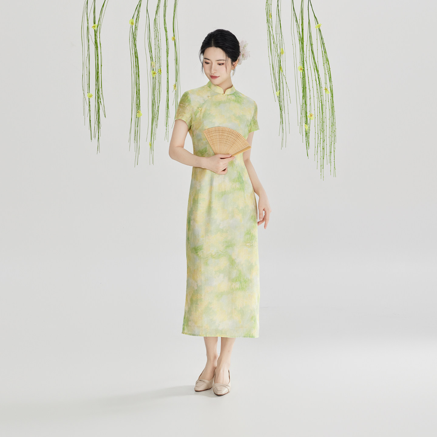 织造司[拂春风]新中式绿色旗袍女夏2026新款油画连衣裙子日常可穿