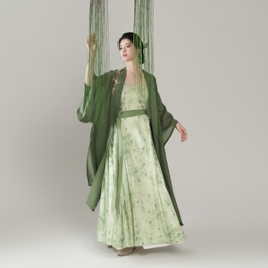 梨花海棠织造司原创宋制汉服新中式对襟直袖国风2025新款连衣裙女