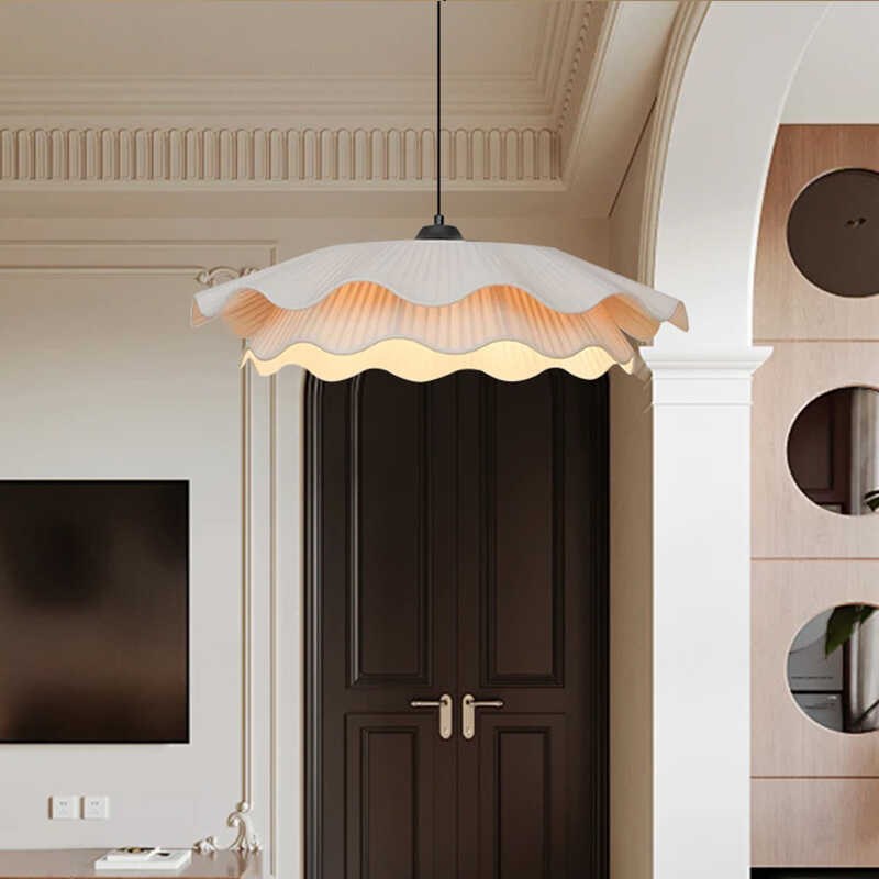 法式客厅餐厅中古温馨浪漫v花朵装饰吊灯创意个性复古奶油风卧室