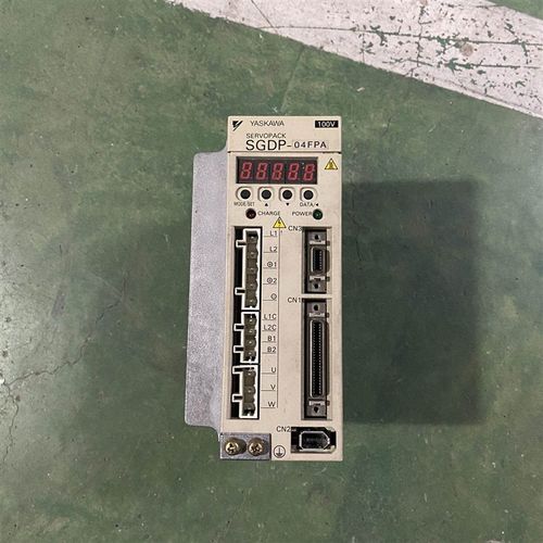 SGDP-04FPA 安川伺服驱动器
