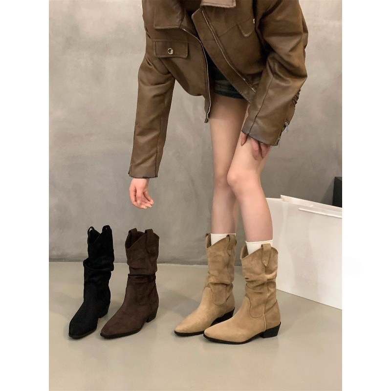 粗跟卡其色绒面堆堆中筒骑士靴