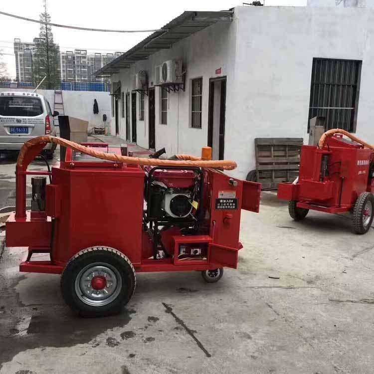 沥青灌缝机牵引式路面道路养护防水胶灌缝胶公路灌封修补填缝机
