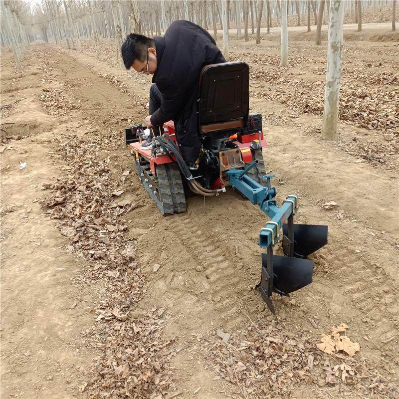 多功能履带微耕机手扶链轨式耕地机硬地黑土地农用耕地开沟机