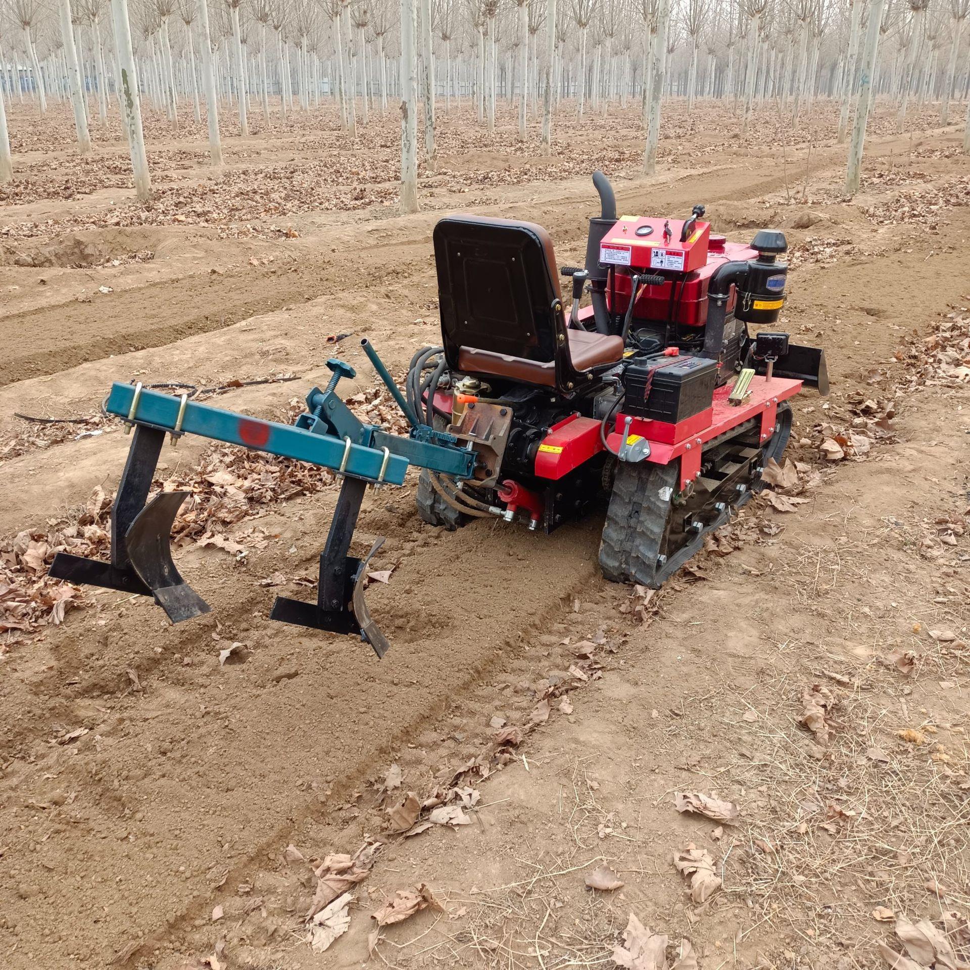 多功能履带式微耕机 农用小型履带拖拉机 35马力家用犁田机