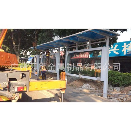 厂家专业生产公交车站台、公交车候车亭、复古公交车候车亭