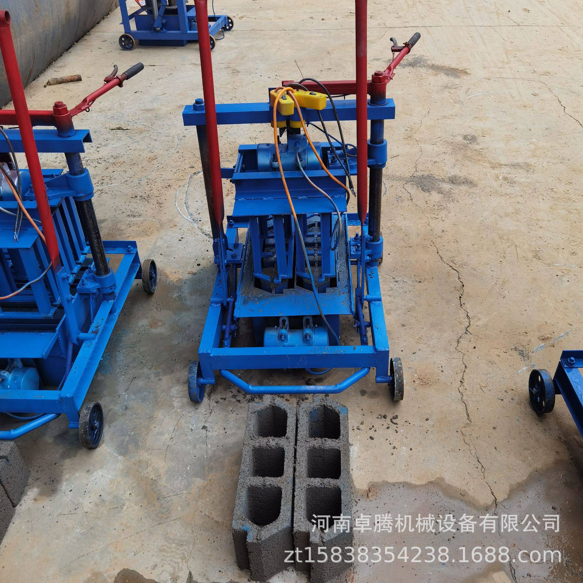小型全自动透水砖机移动式垫块压砖机水泥砖机混凝土免烧移动砖机