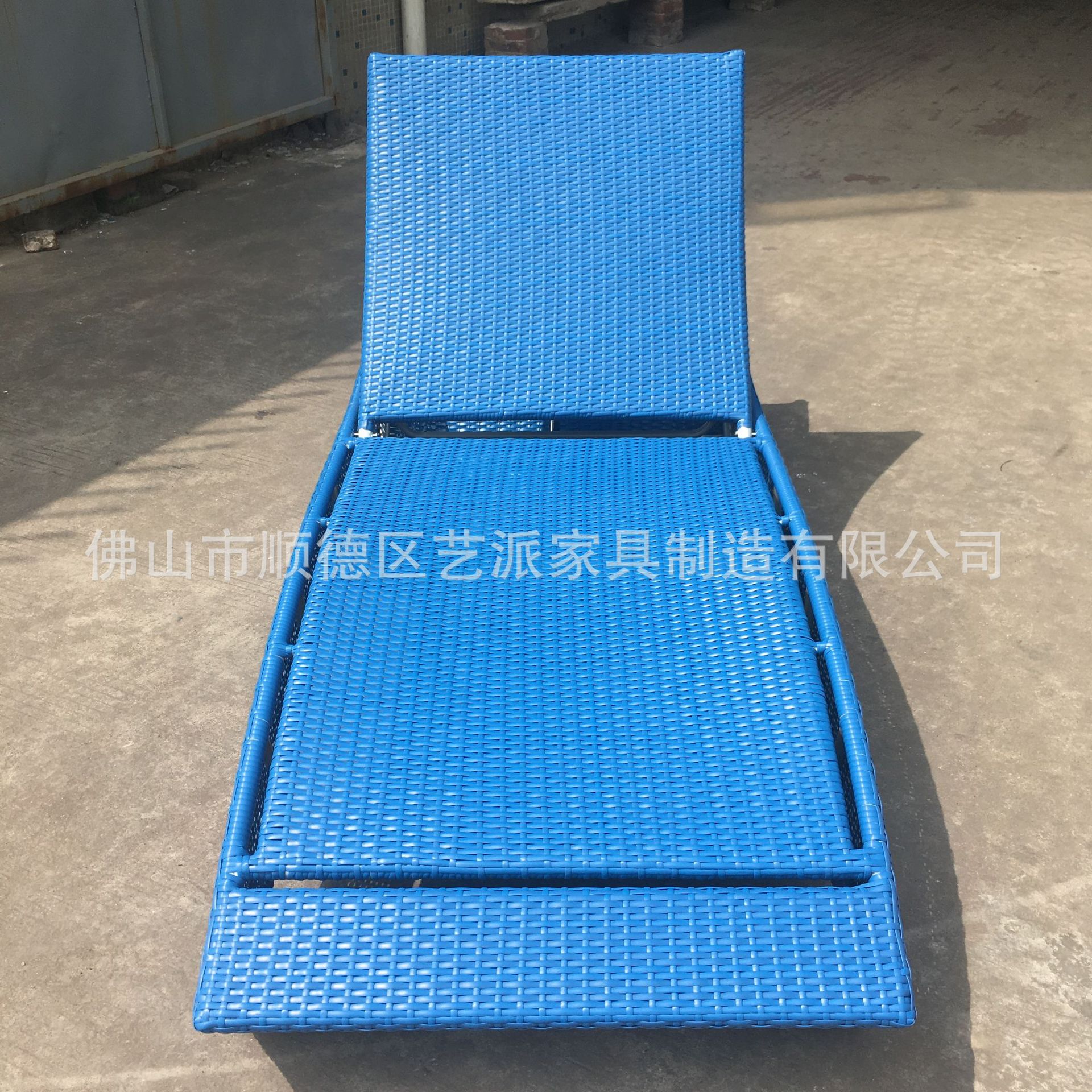 户外躺椅酒店别墅现代风庭院室外泳池躺椅花园躺床沙滩椅休闲家具