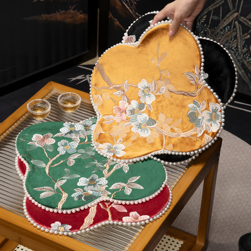 快速发货中式餐垫绒布杯垫高级感防滑餐桌M垫隔热垫家用茶几垫子,居家布艺,餐垫,淘宝优惠券,粉丝福利购,淘宝优惠卷