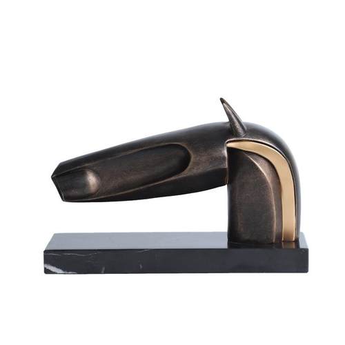 现代新中式样板房马头摆件树脂大理石抽象动物如意马桌面书柜摆件