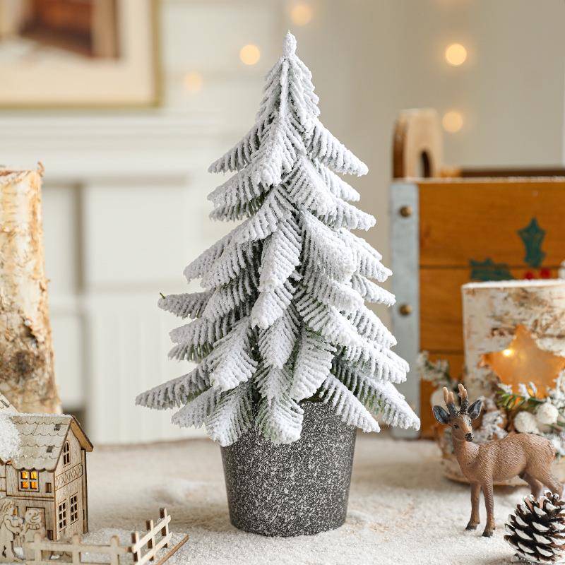 小型圣诞喷雪树家用迷你桌面摆件仿真小树节日派对氛围橱窗布置