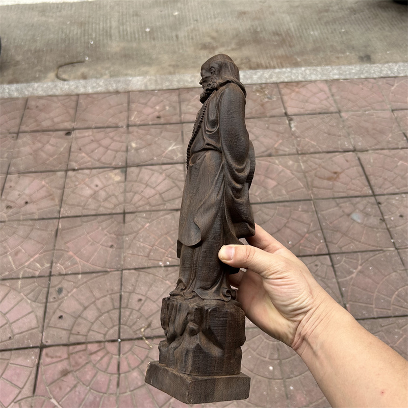 越南沉香木雕背草帽达摩罗汉佛像摆件实木雕刻居家客厅电视柜装饰