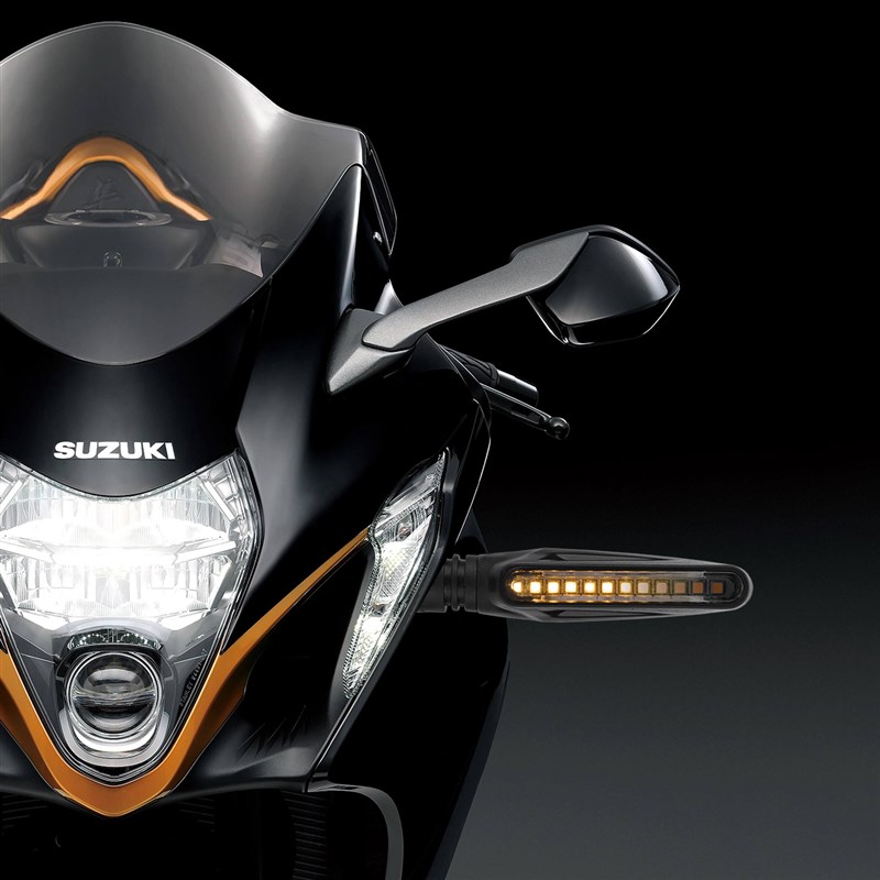 摩托车CM300杜卡迪V4 CB400F春风250NK Z900改装流水转向灯信号灯