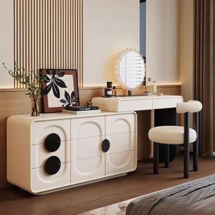 化妆台斗柜一体2025新款 现代卧室简约化妆桌奶油风高级床尾收纳柜