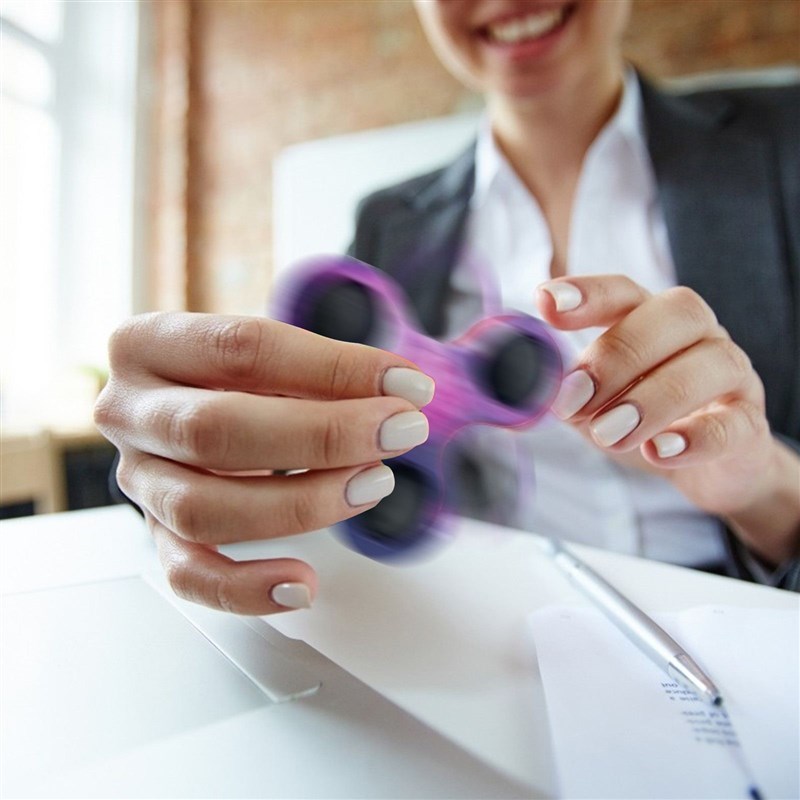 New Fidget Spinner Simple Dimple Pressure Reliever Spiner