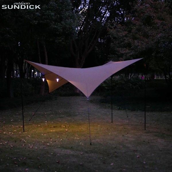 Nylon Anti-ultraviolet Camping Tents Waterproof