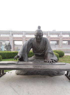 人物雕塑定制校园铸铜玻璃钢雕像大型户外园林景观小品学校的摆件