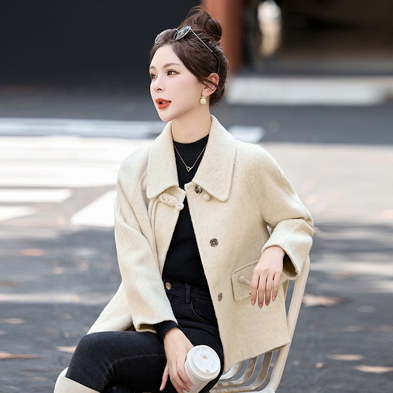 好货红色本命年毛呢外套女春秋冬2025新款爆款妈妈短款双面呢羊毛
