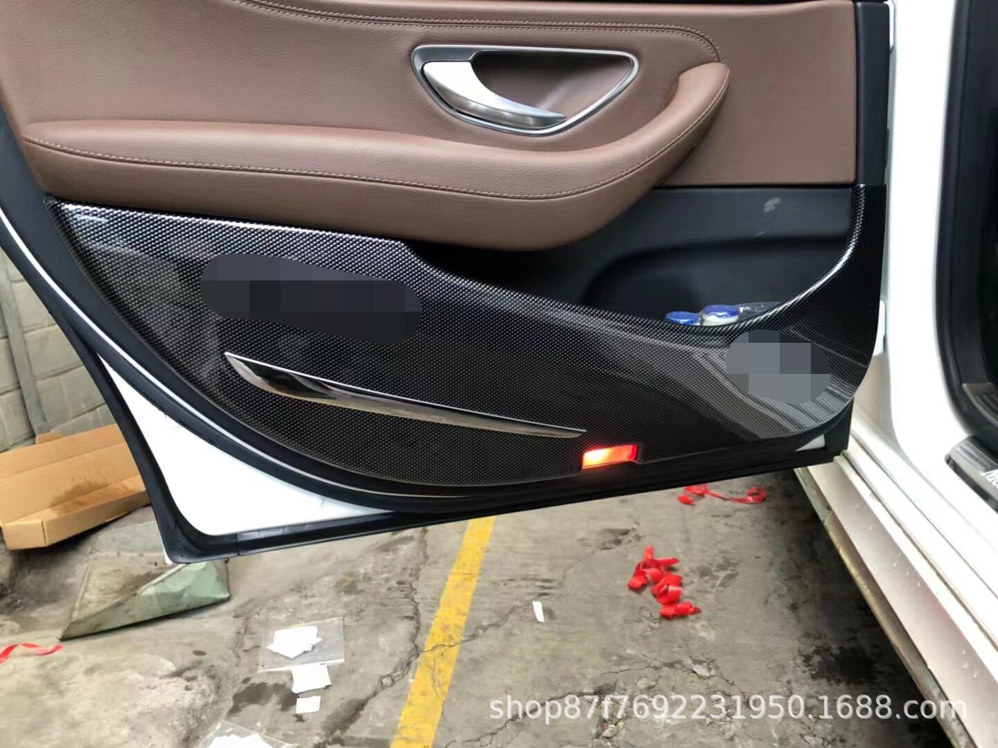 奔驰E系全包ABS碳纤维车门防踢防护板内饰用品全包围改装批发
