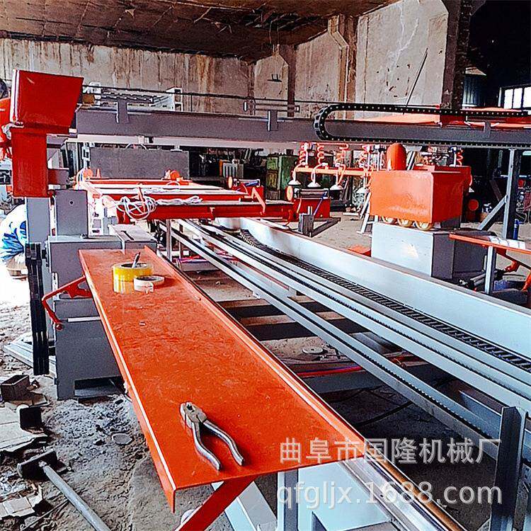 玻镁板四边切割锯数控导轨自动除尘室内门四边切割锯国隆机械