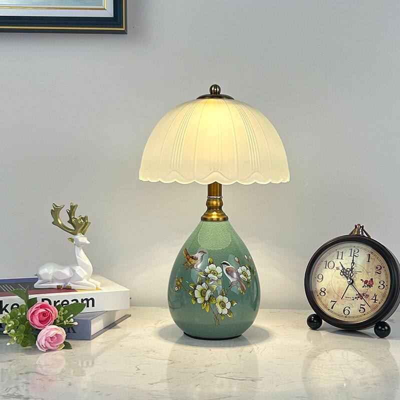 欧式陶瓷卧室床头灯时尚创意温馨浪漫USB调光充电触摸台灯家用