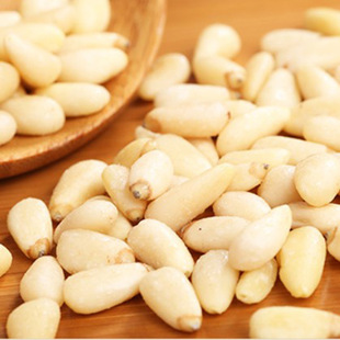 松籽仁  松子仁 松仁 松籽 马尾松仁 雪松仁 红松仁