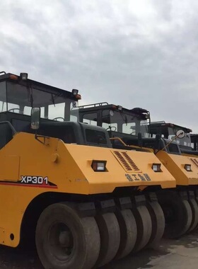 徐工XP303S胶轮压路机 单钢轮22/26吨胶轮压路机 小型3/6吨压路机