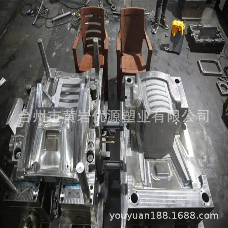 塑料椅子模具汽车儿童座椅转轮折叠凳子靠背椅模具注塑开模