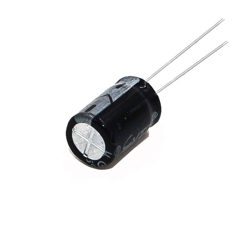 厂家现货直销 铝电解电容器 6.3V820UF 6*12mm 电源器电路直插件