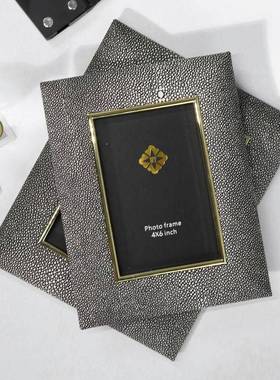 现代简OFD约创意皮革搭相框摆室摆台桌面6寸7寸像框卧软装配样板