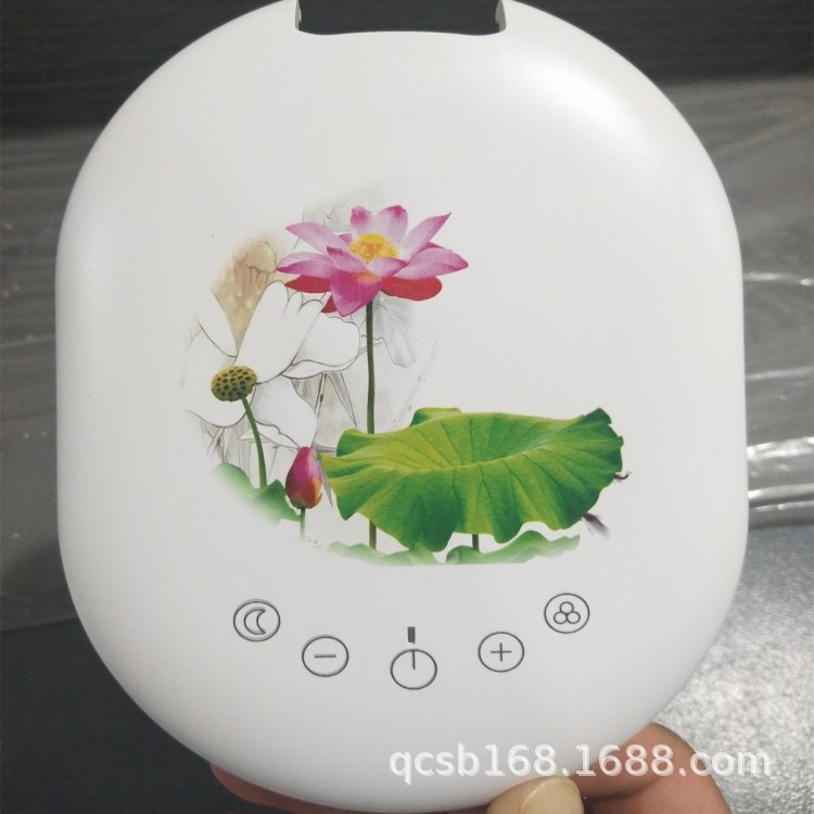 广告行业压克力板喷画uv印表机2513平板印表机塑料工艺礼品摆饰3d