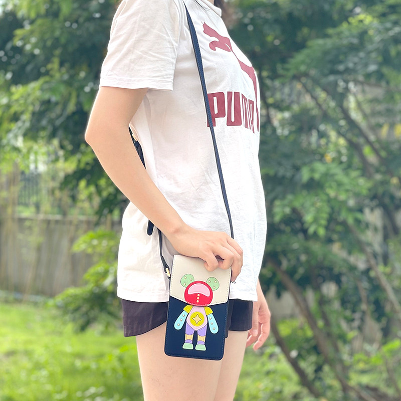 星际熊专柜正品斜挎小包卡通动漫休闲迷你女包斜挎手机包钥匙包