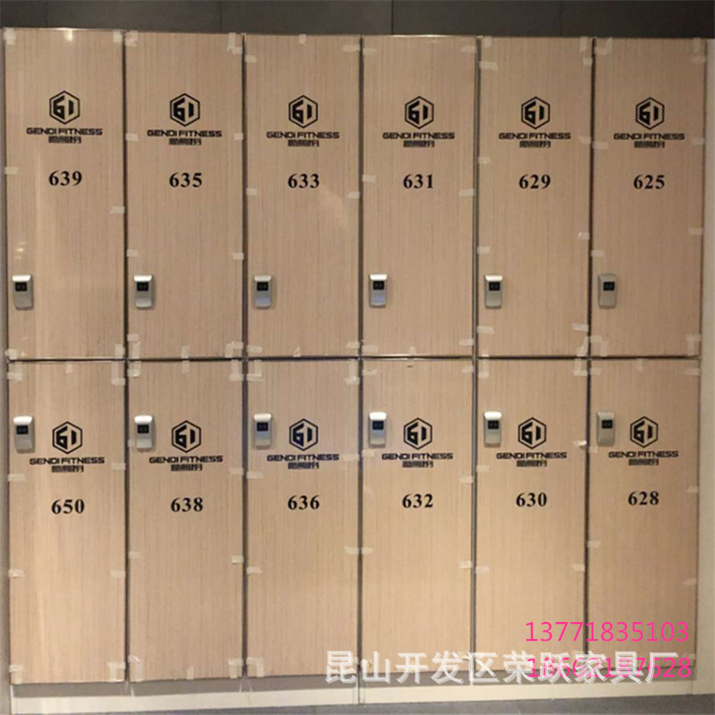 洗浴中心浴场浴室木质更衣柜洗浴中心桑拿房洗澡堂温泉馆储物柜