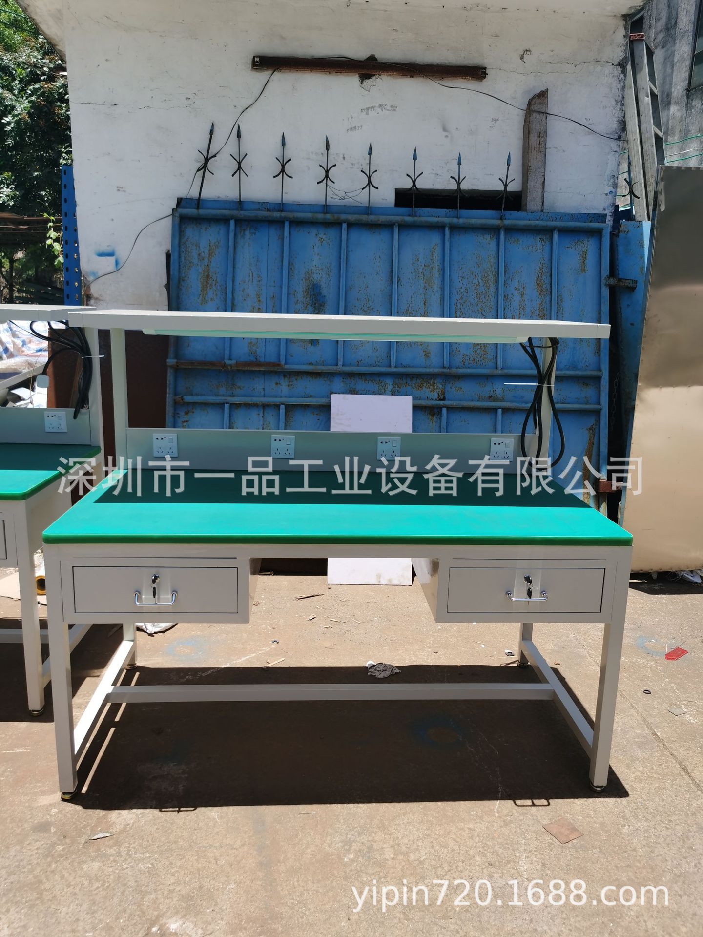 一品防静电工作台 带灯流水线双面操作台 重型防静电工作台工厂