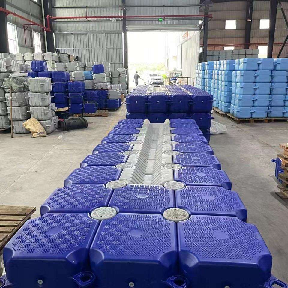 直销水上摩托艇码头停靠海上冲浪浮桥浮筒靠船游艇泊位码头