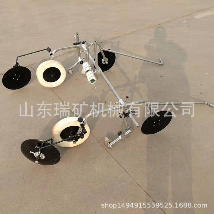 农用盖地膜工具地膜机手拉式覆盖机铺地膜机覆膜机铺扣膜器压