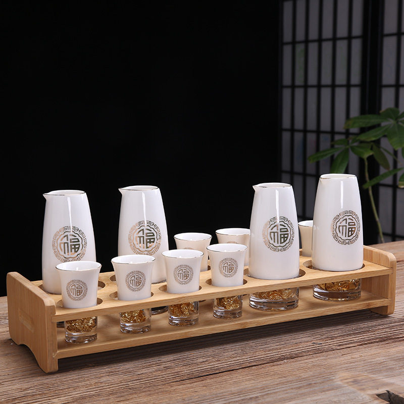 金箔酒具套装家用陶瓷酒盅烈酒杯白酒杯高档酒壶二两分酒器小酒壶