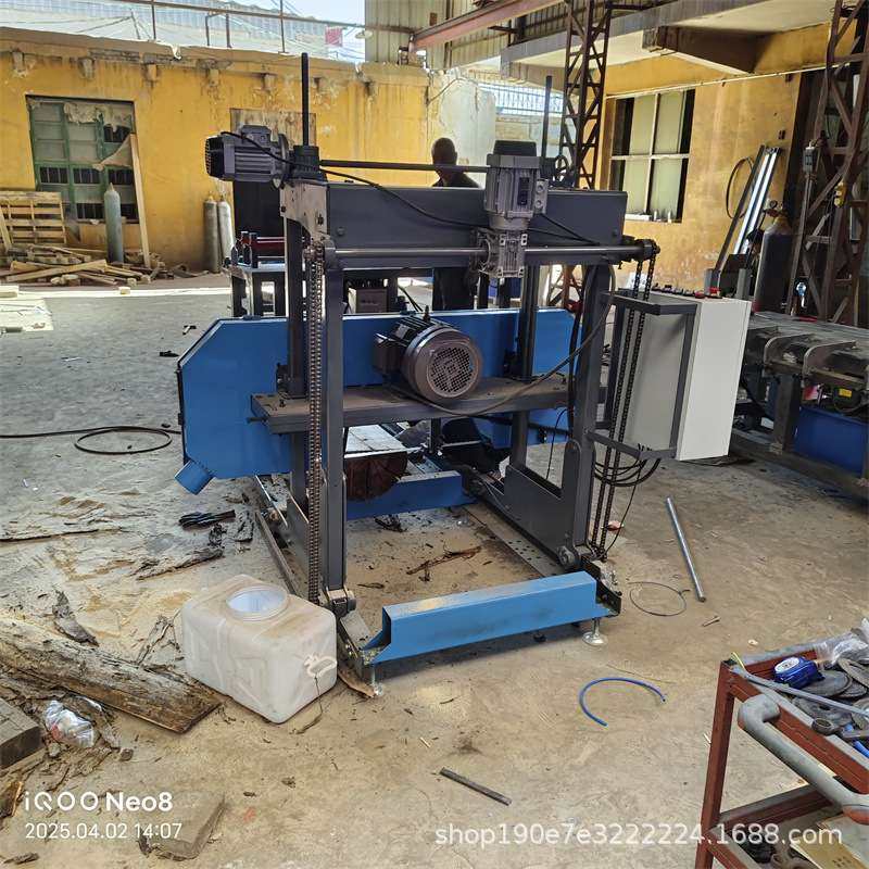 大型卧式木工带锯机全自动圆方木推台锯小型龙门锯木材开料带锯床,农机/农具/农膜,割灌机/割草机/油锯,淘宝优惠券,粉丝福利购,淘宝优惠卷