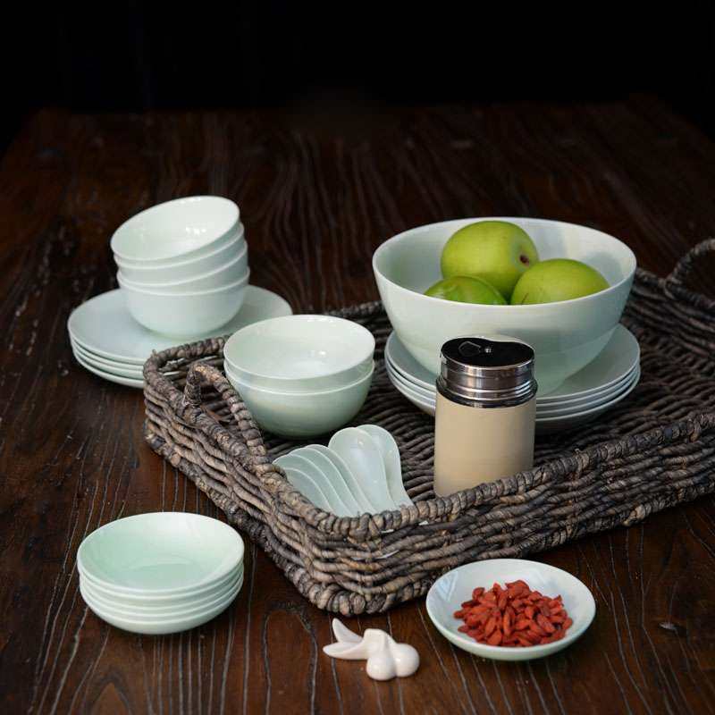 青白瓷釉下彩骨瓷餐具套装碗碟套装家用碗盘中式简约盘子陶瓷碗,农机/农具/农膜,割灌机/割草机/油锯,淘宝优惠券,粉丝福利购,淘宝优惠卷