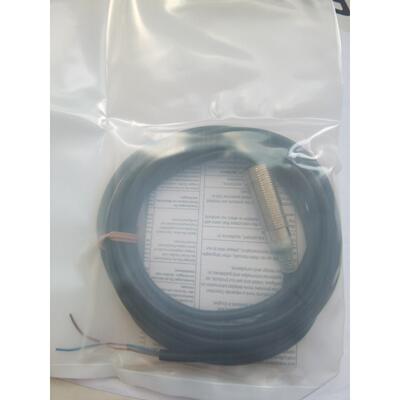 接近开关限位开关E2E-X7D212-R双色灯