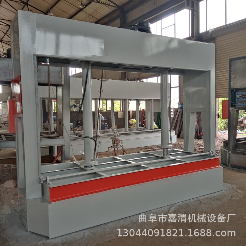 加宽轨道铝合金柜门液压冷压机图片