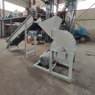 干湿松针粉碎机 大产量松针土粉碎机 板栗壳粉碎机 油粕破碎机