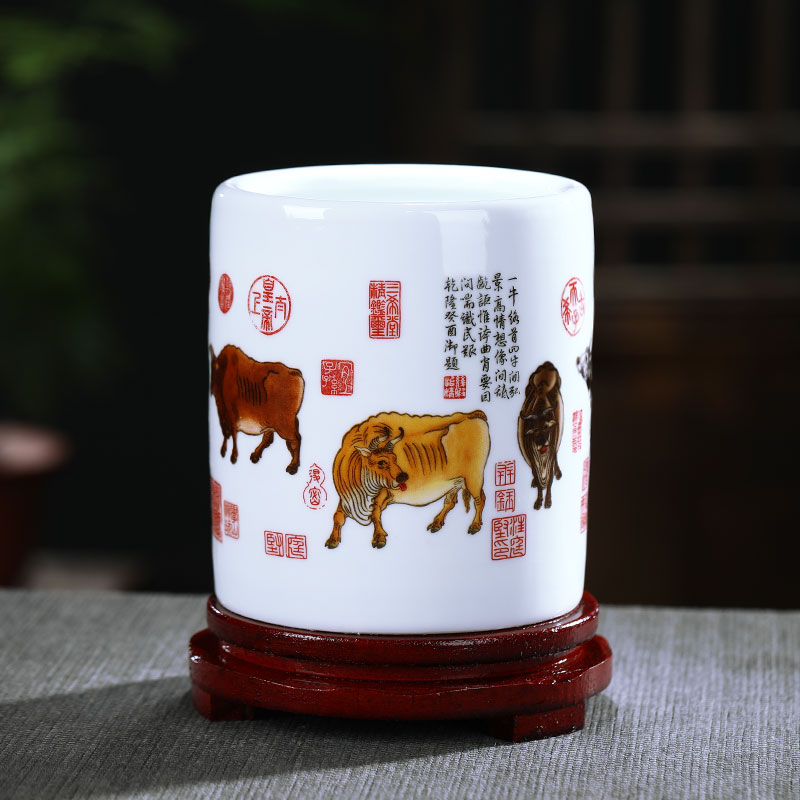 现货速发陶瓷笔筒创意时尚办公笔筒收纳盒桌面摆件陶瓷毛笔笔筒