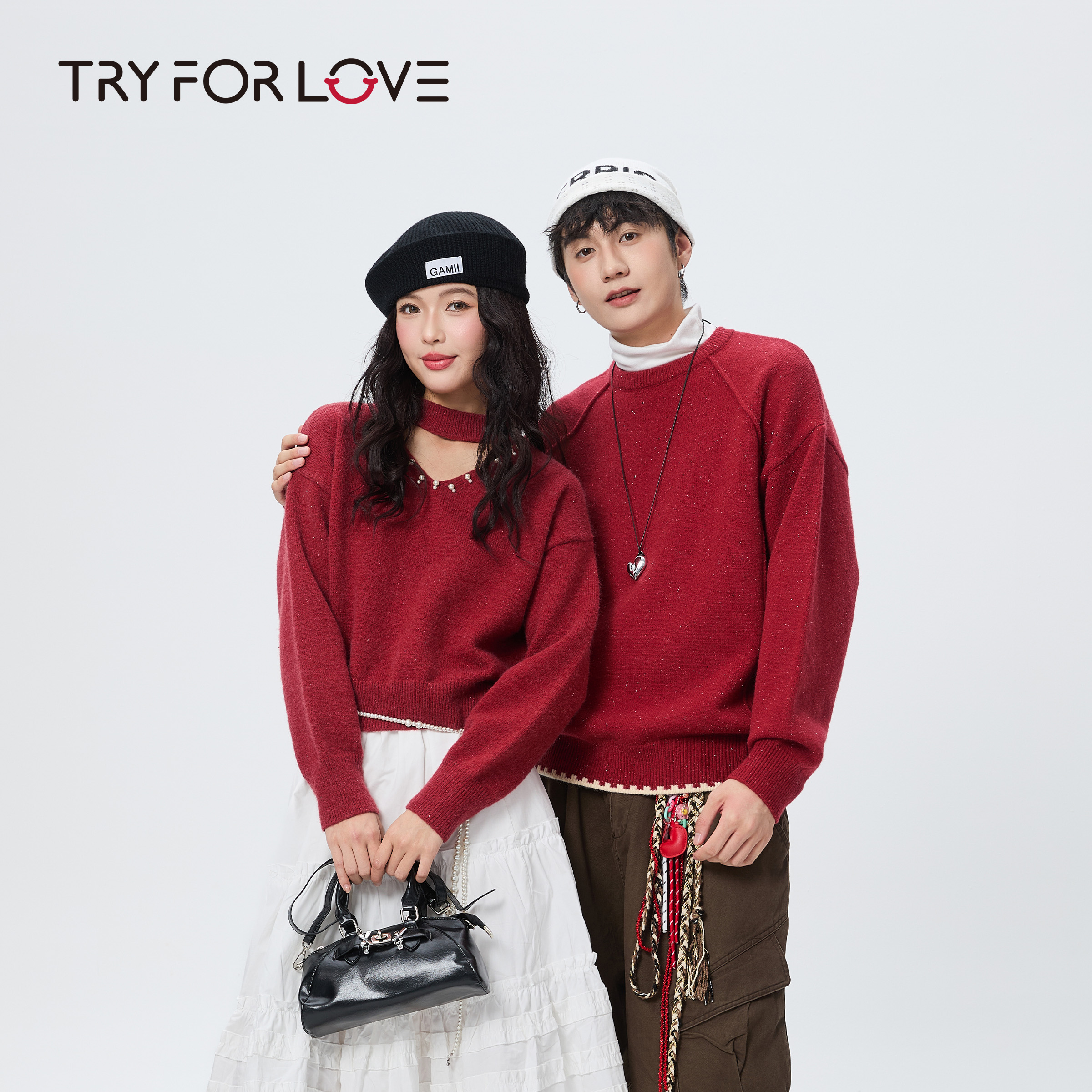 TRYFORLOVE简约纯色新年情侣装毛衣冬季2025新款红色针织衫上衣女