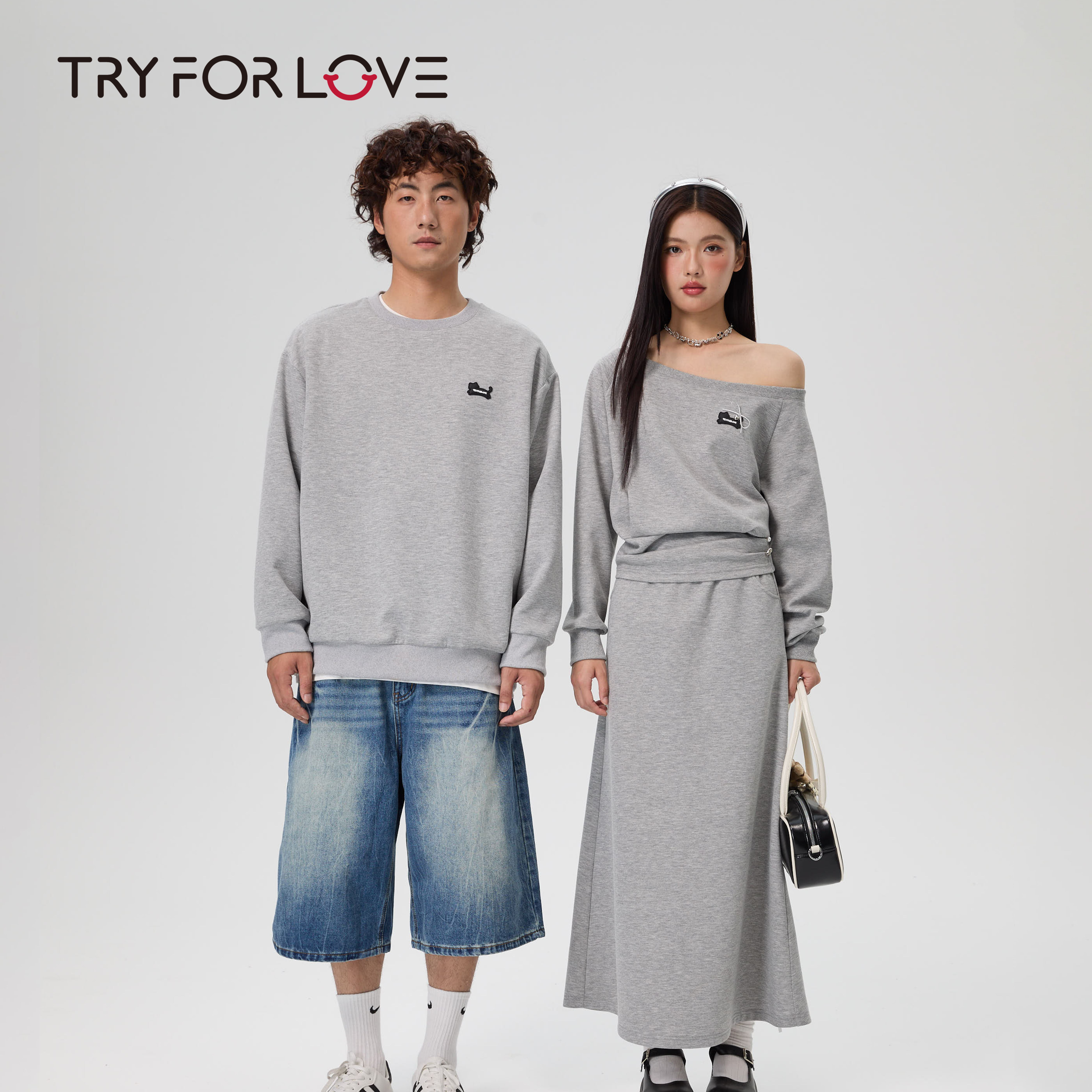 TRYFORLOVE简约斜肩秋季情侣装卫衣2025新款宽松春秋款露肩外套女