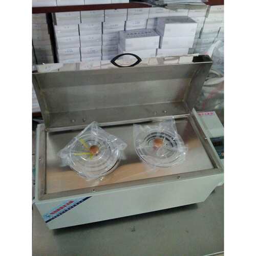 供应420C电热恒温水箱双层数显