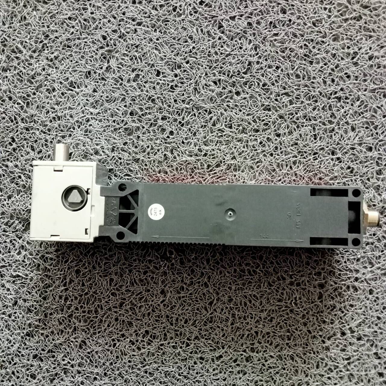 EUCHNER安全开关115310 TK1-4131CB024SM8全新原装正品