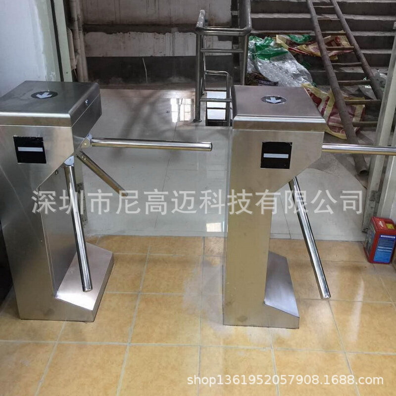 溆浦单向通道转向三滚闸门 邵阳超市进门口手动旋转门 衡阳单项门